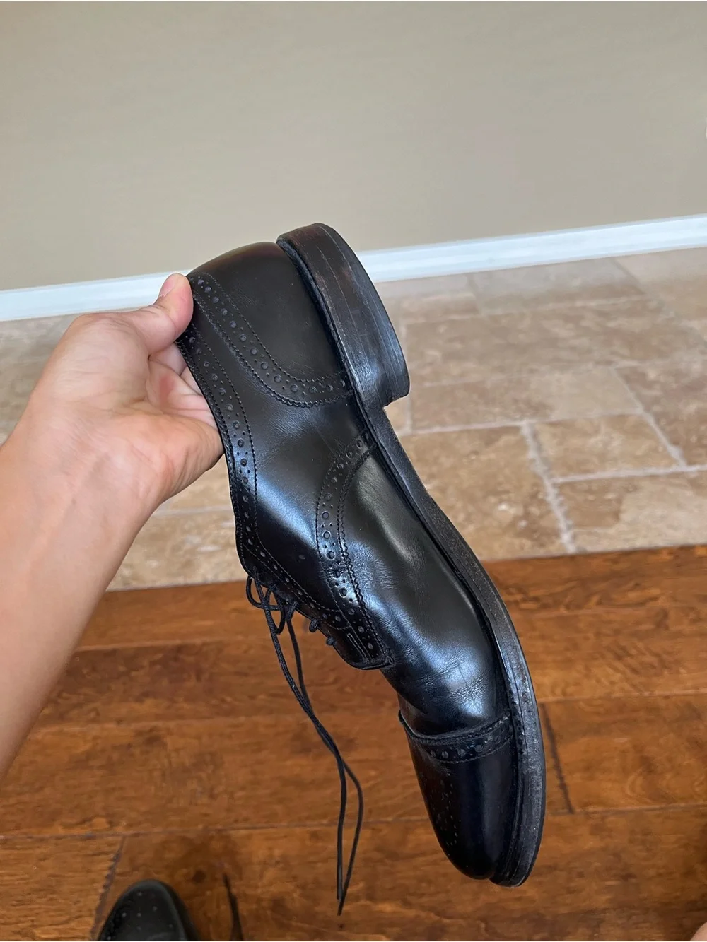 Classic Men's Black Leather Cap-Toe Oxfords